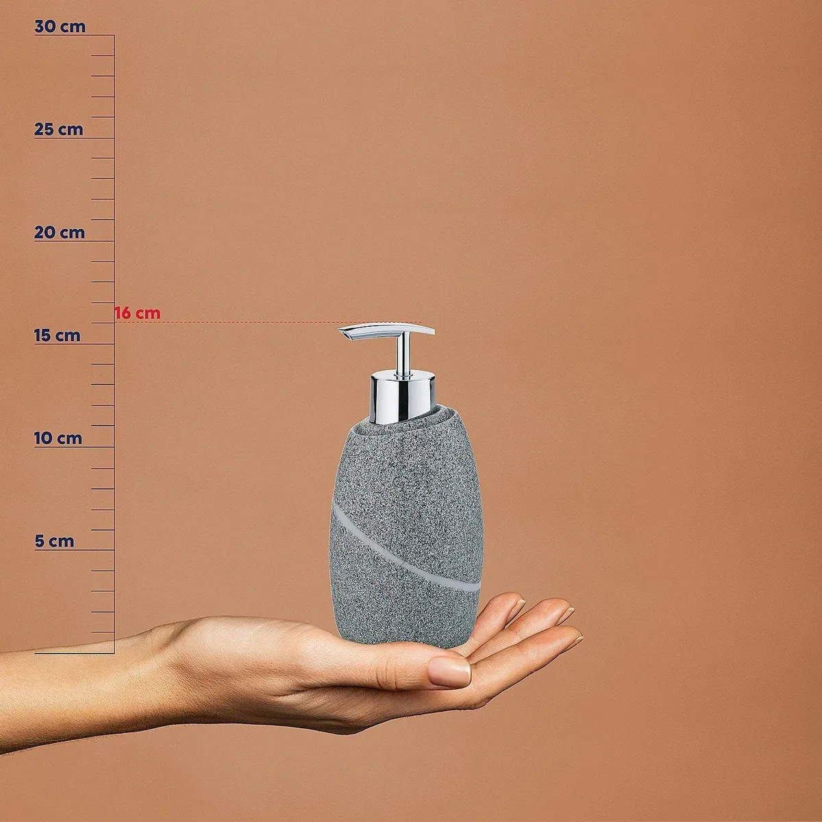 Kela Talus Seifenspender, Natursteinoptik, 300 ml, pflegeleicht und stilvoll 4