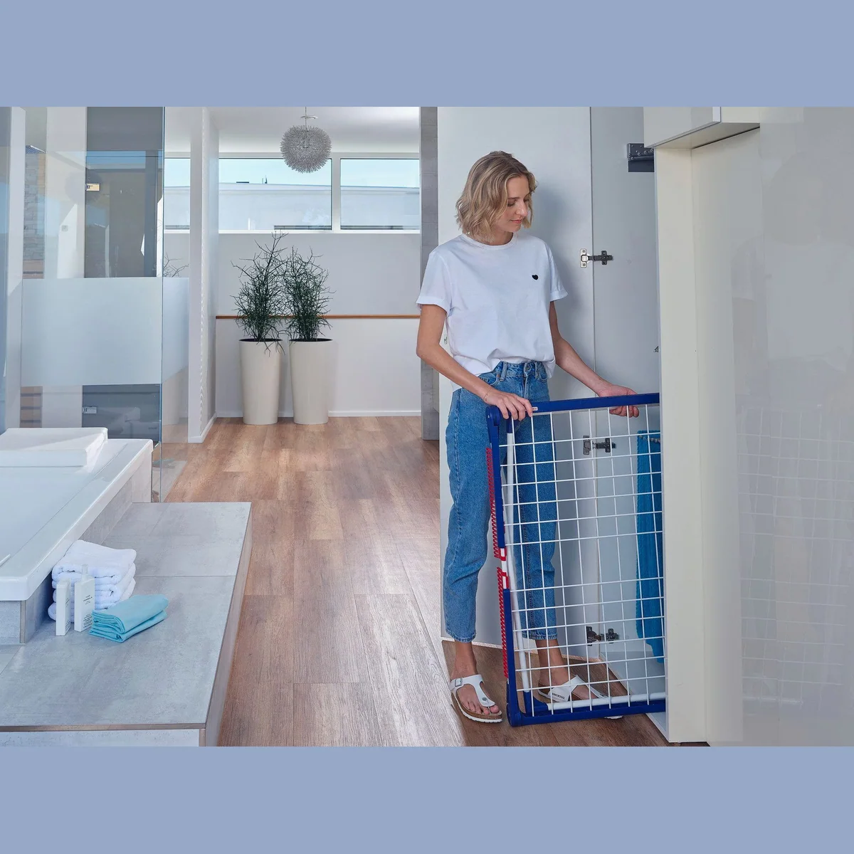 Leifheit Pegasus 200 Solid Comfort Wäscheständer, 20m Trockenlänge, 107cm Flügelhöhe, praktischer Kleinteilehalter 4