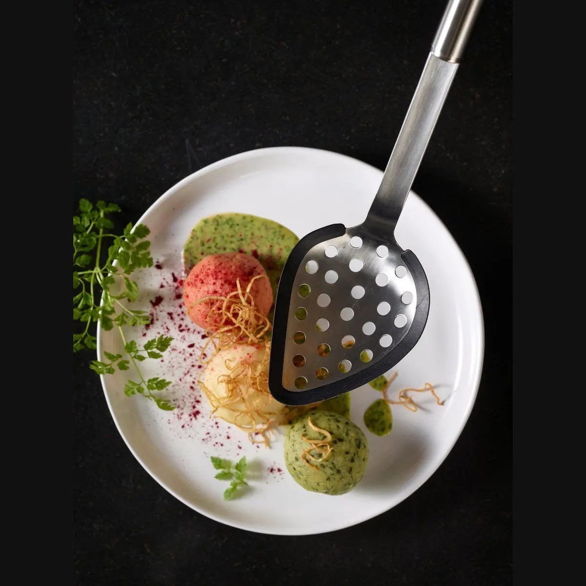 Rösle Seihlöffel, eleganter Schöpflöffel aus Edelstahl 18/10, spülmaschinengeeignet 2