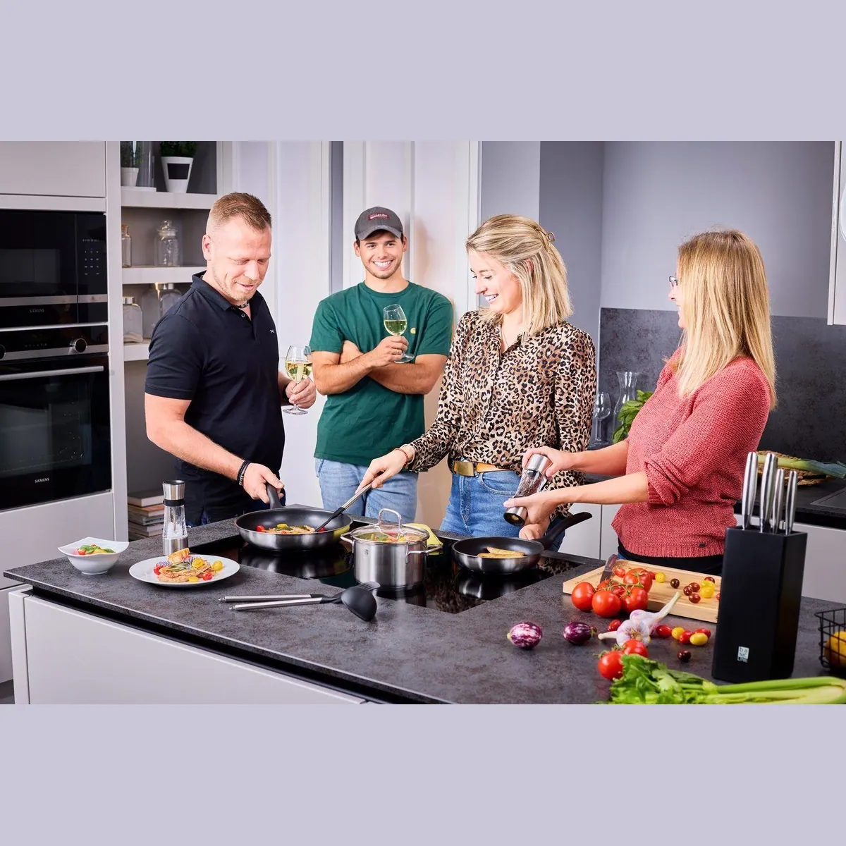Rösle Schöpflöffel Basic Line, hitzebeständig bis 220 °C, spülmaschinengeeignet — Praktische Handhabung, stilvolles Design, robuste Materialqualität 5