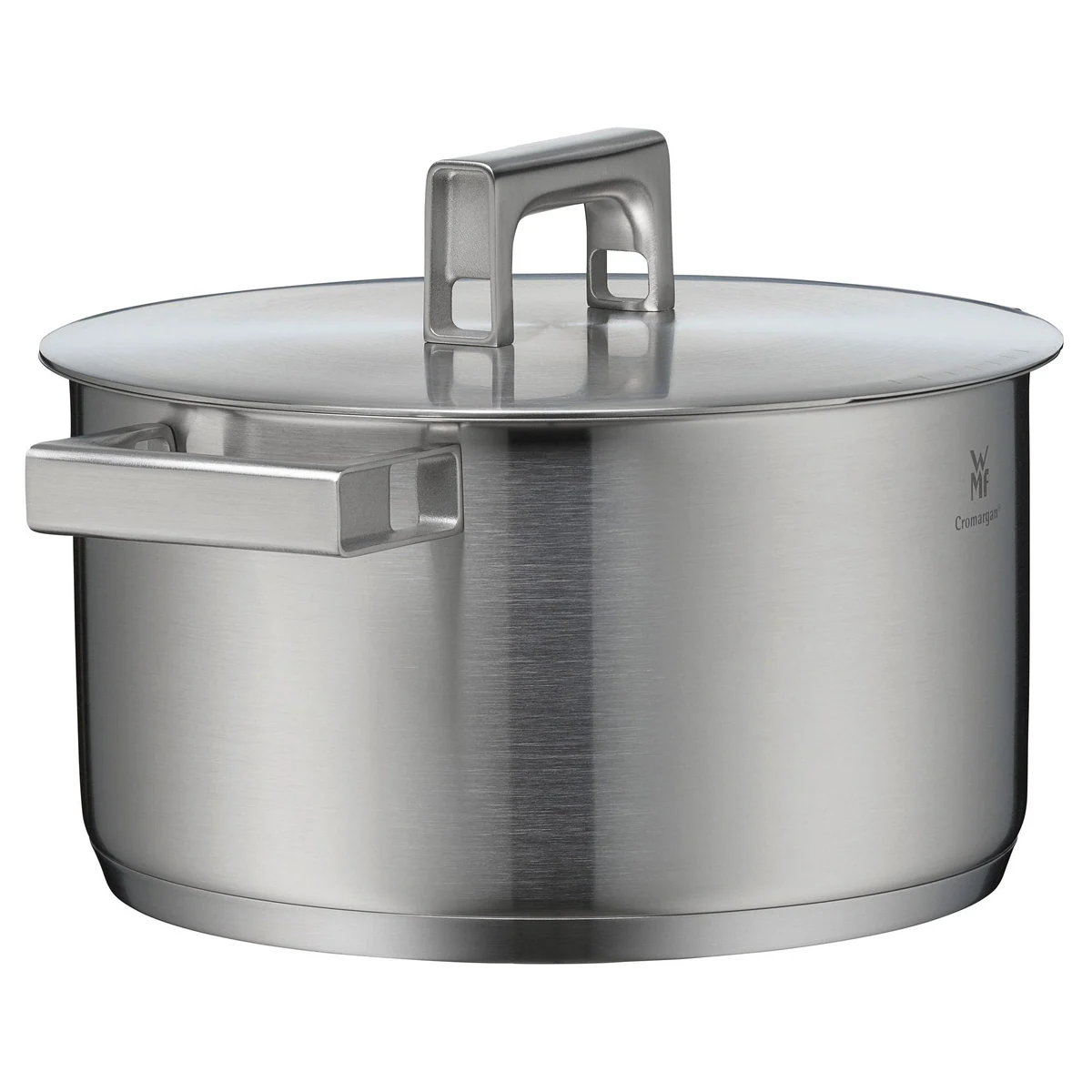 WMF Topf-Set Ultimate Cool+, 9-teilig, mit wärmereduzierenden Cool+ Griffen 3