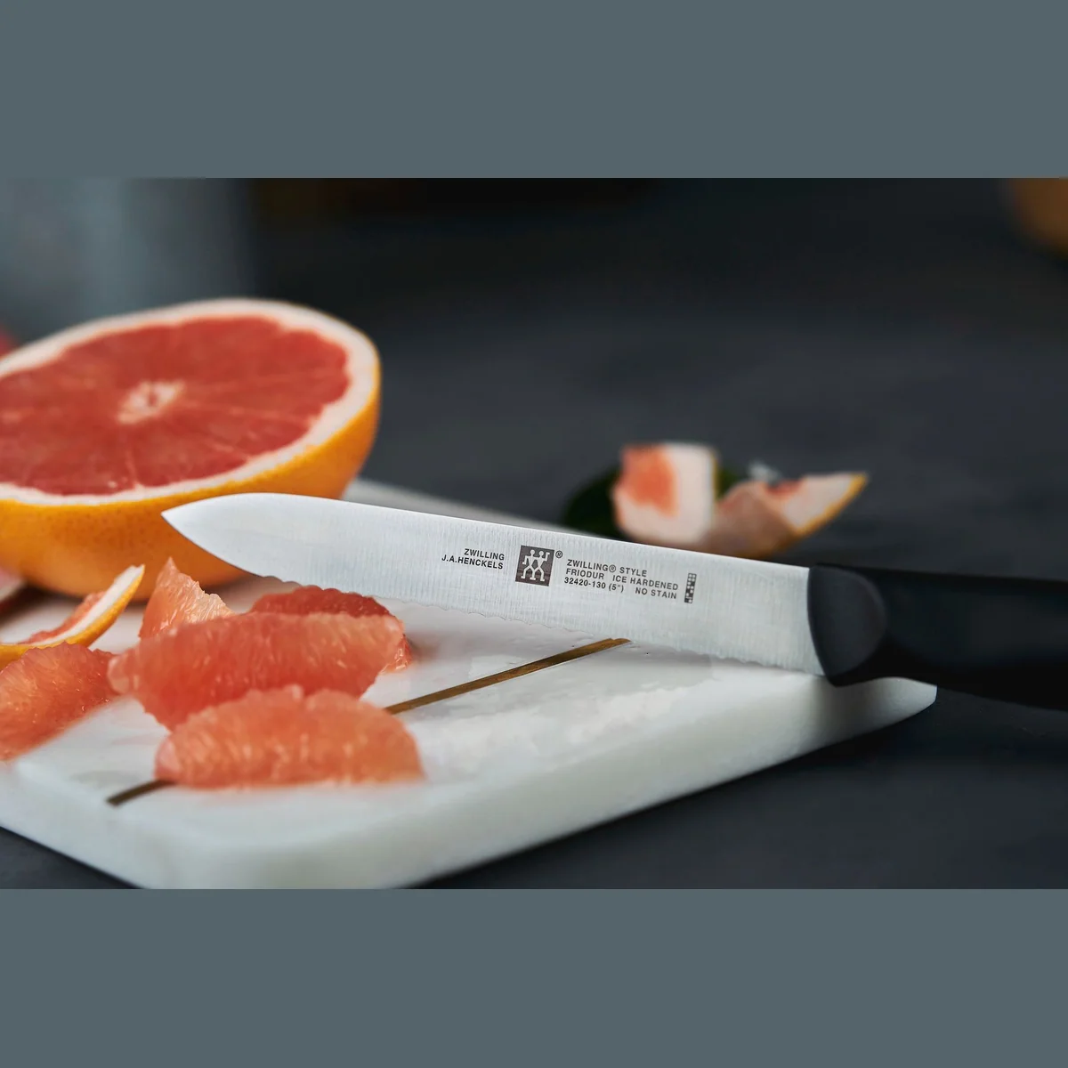 Zwilling Messerblock STYLE, 8-teilig, eisgehärtete Klingen, ergonomische Griffe 4